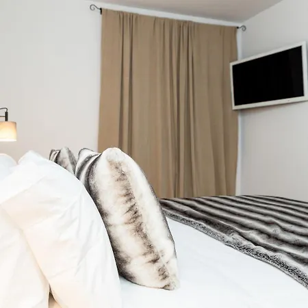 شقة Andbnb I Grandvalira: Hogar Acogedor C. Terraza Y Parking